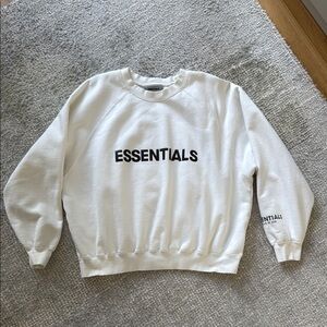 Fear of God Essentials Crewneck Sweatshirt White